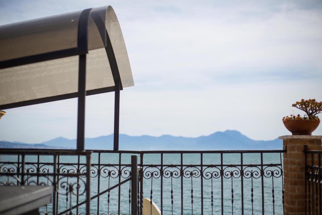 那不勒斯Il Richiamo Del Mare别墅 外观 照片